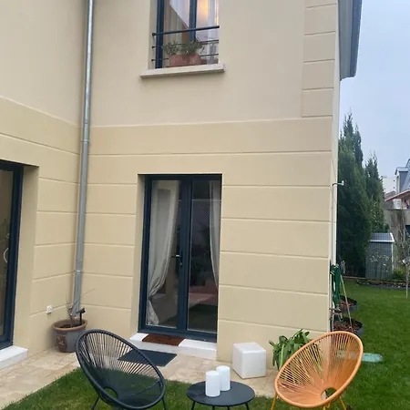 D'hotes Fleury Bed and breakfast Clamart
